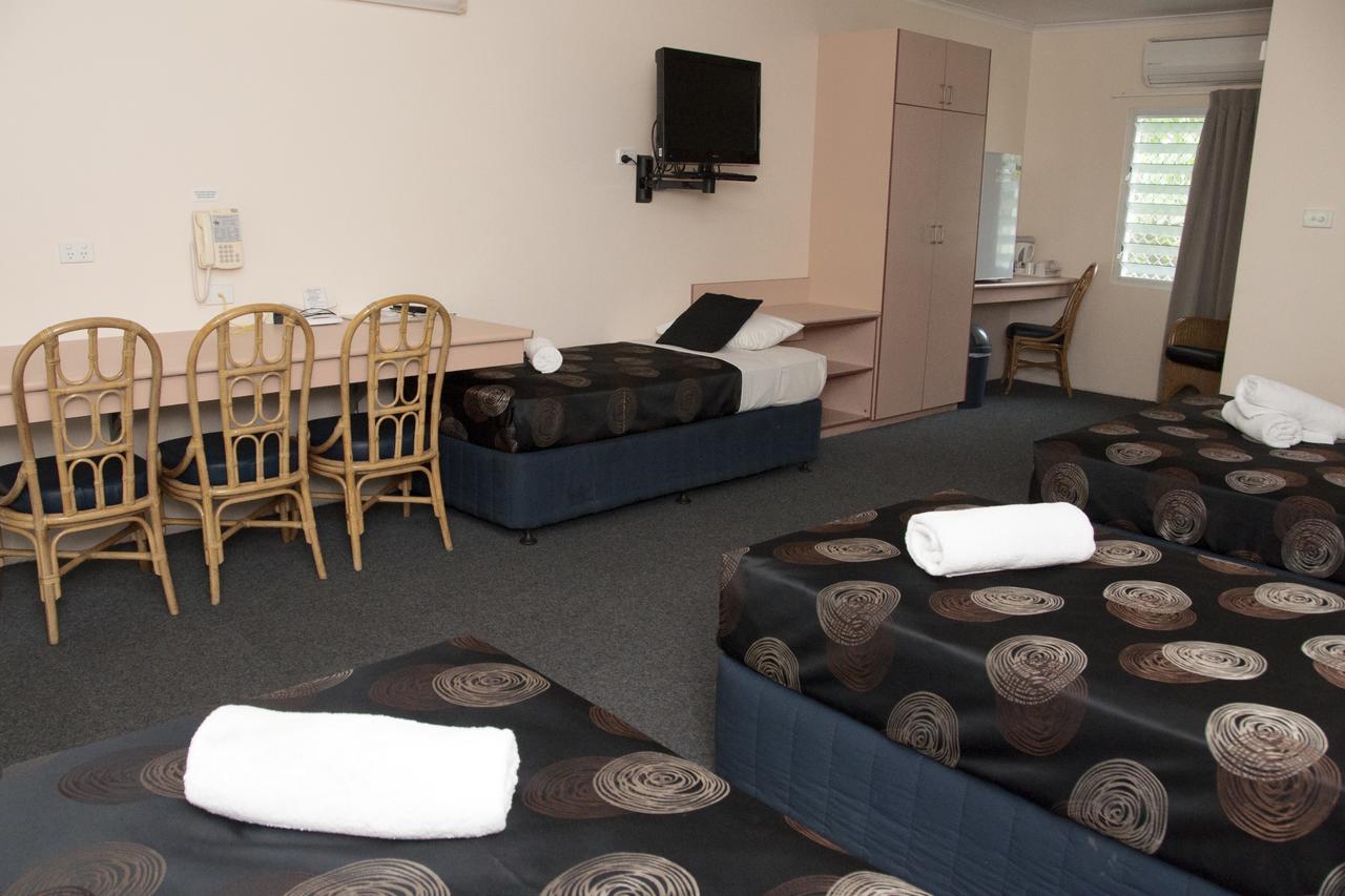 Jackaroo Motel Мариба Экстерьер фото